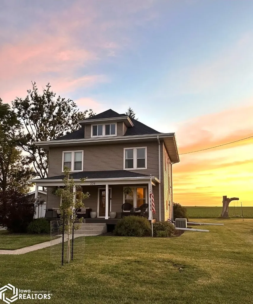 334 17th Street Ackley IA 50601