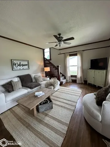 334 17th Street Ackley IA 50601
