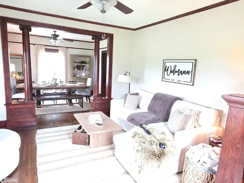 334 17th Street Ackley IA 50601