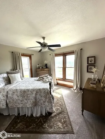 334 17th Street Ackley IA 50601