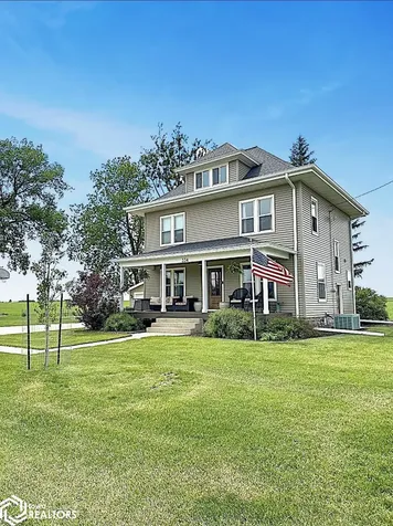 334 17th Street Ackley IA 50601