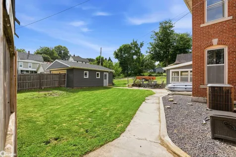 919 Division Street Burlington IA 52601