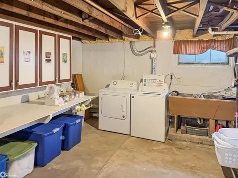 116 Mildred Avenue Iowa Falls IA 50126