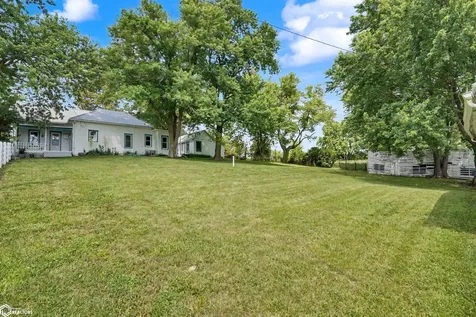 2763 220th Street Fairfield IA 52556