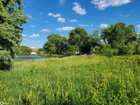 2763 220th Street Fairfield IA 52556