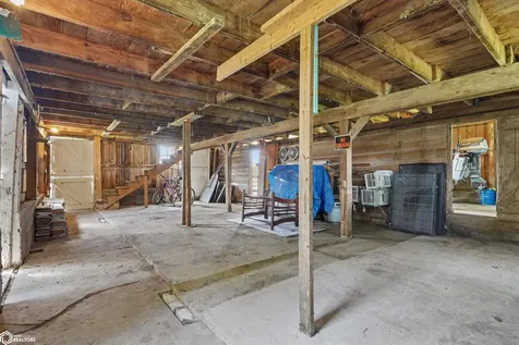 2763 220th Street Fairfield IA 52556