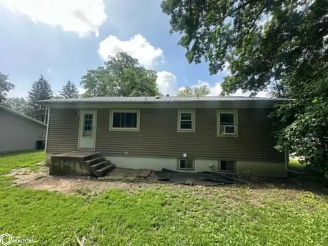 319 Lincoln Avenue Ottumwa IA 52501