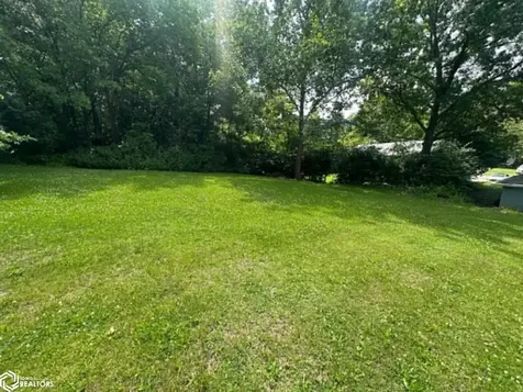 319 Lincoln Avenue Ottumwa IA 52501