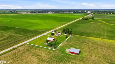 2753 260th Street New London IA 52645