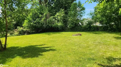 206 N 14th Street Marshalltown IA 50158