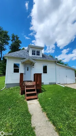 206 N 14th Street Marshalltown IA 50158