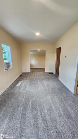 206 N 14th Street Marshalltown IA 50158
