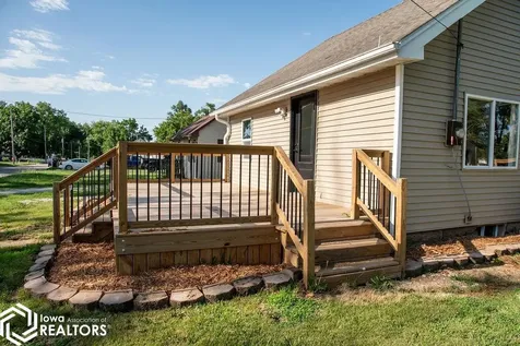 822 S Webster Street Ottumwa IA 52501
