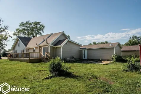 822 S Webster Street Ottumwa IA 52501