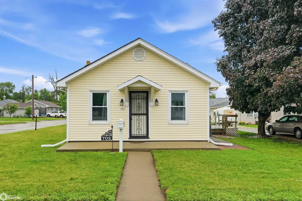 702 Union Street Marshalltown IA 50158