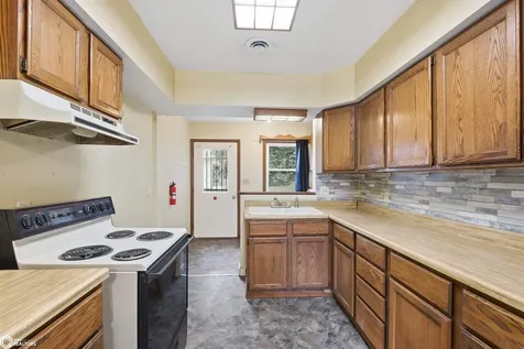 702 Union Street Marshalltown IA 50158