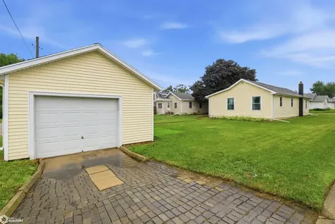 702 Union Street Marshalltown IA 50158