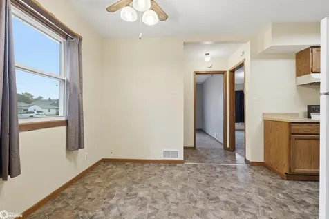702 Union Street Marshalltown IA 50158