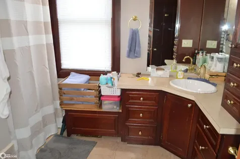 408 W Washington Street Fertile IA 50434