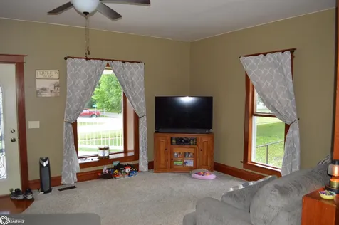 408 W Washington Street Fertile IA 50434