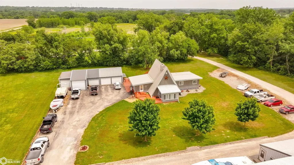 9450 150 Avenue Ottumwa IA 52501