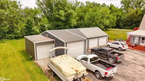9450 150 Avenue Ottumwa IA 52501