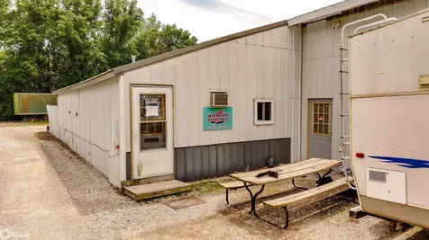 9450 150 Avenue Ottumwa IA 52501