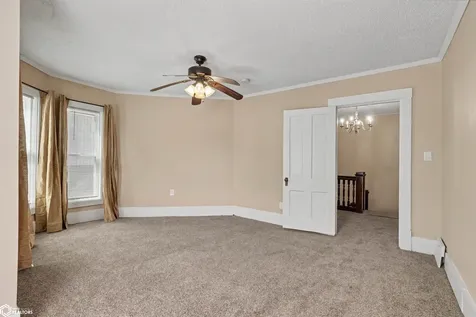 531 S Central Avenue Burlington IA 52601