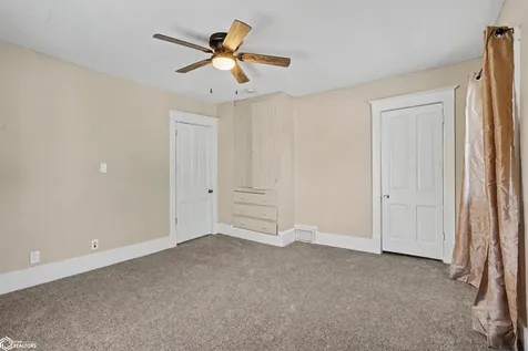 531 S Central Avenue Burlington IA 52601