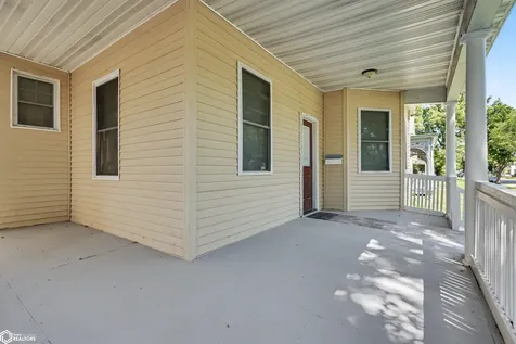 531 S Central Avenue Burlington IA 52601