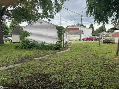 2806 Avenue K Fort Madison IA 52627