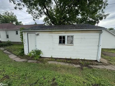 2806 Avenue K Fort Madison IA 52627