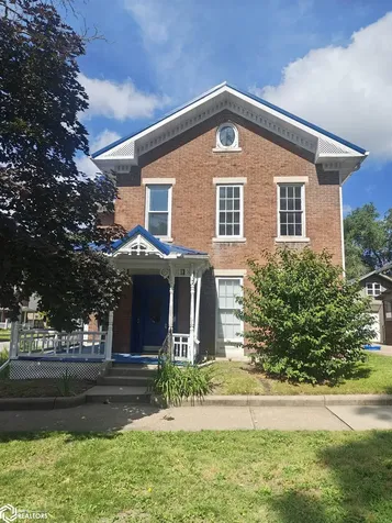 521 10th Street Fort Madison IA 52627-4012