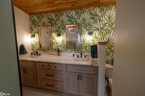4655 N Shore Drive Clear Lake IA 50428