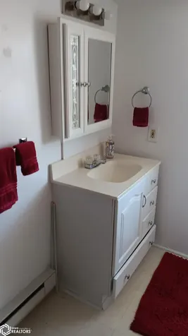 124 N Willard Street Ottumwa IA 52501