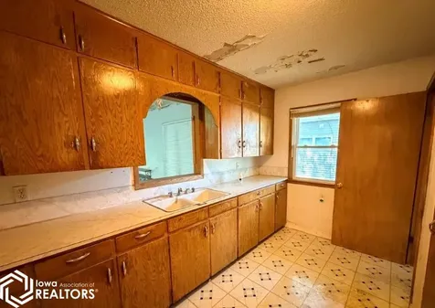 612 1st Street SE Belmond IA 50421