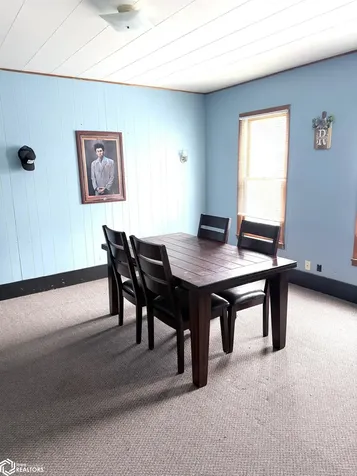203 E Washington Street Montezuma IA 50171