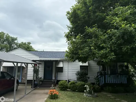 2104 Melvin Avenue Burlington IA 52601