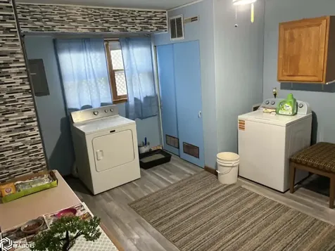 2104 Melvin Avenue Burlington IA 52601