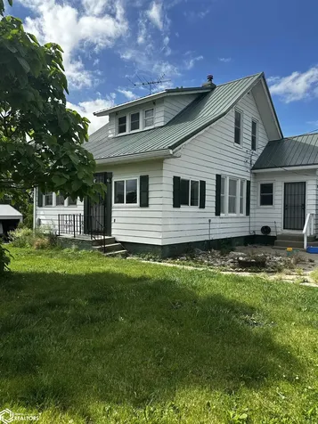 1789 328th Avenue Brooklyn IA 52211