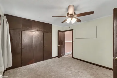 812 N 4th Street Marshalltown IA 50158
