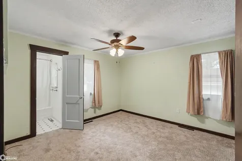 812 N 4th Street Marshalltown IA 50158