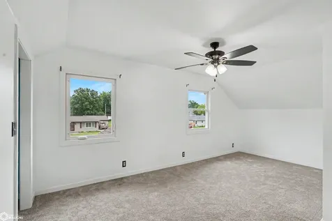 812 N 4th Street Marshalltown IA 50158