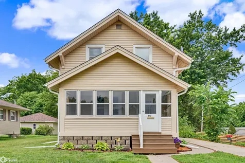 812 N 4th Street Marshalltown IA 50158