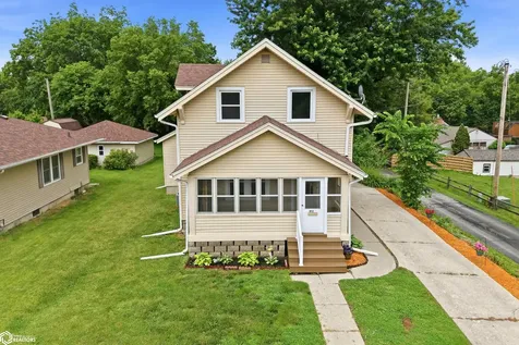 812 N 4th Street Marshalltown IA 50158