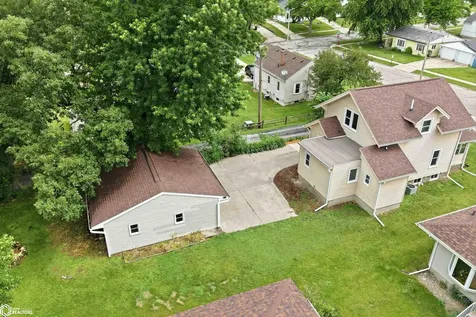 812 N 4th Street Marshalltown IA 50158