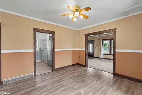 812 N 4th Street Marshalltown IA 50158