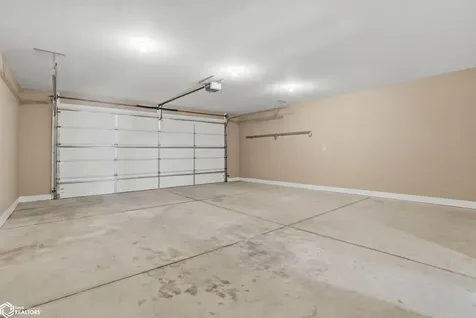 5159 Deerfield Drive Burlington IA 52601