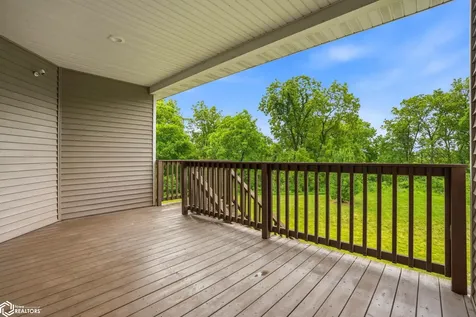 5159 Deerfield Drive Burlington IA 52601