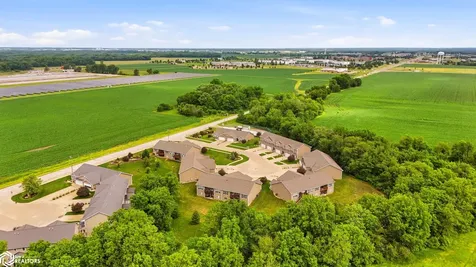 5159 Deerfield Drive Burlington IA 52601